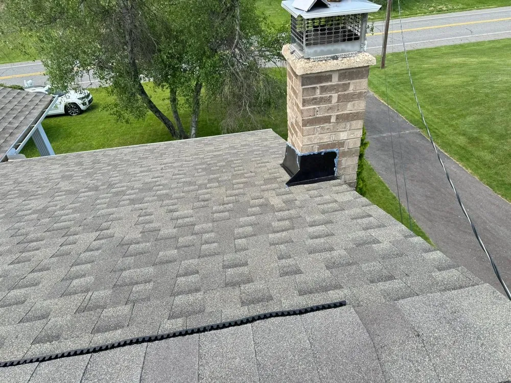 Slide of Pinas Roofing And Construction