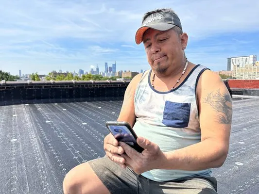 Pincus Roofing Contractor Logo