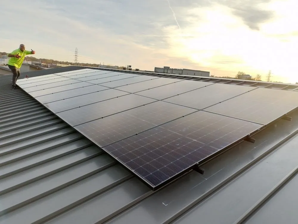 Top-rated residential roofing service in St Charles, MO by Pineapple Roofing