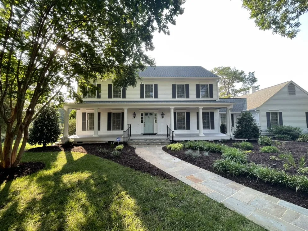 Slide of PineBuilt Construction