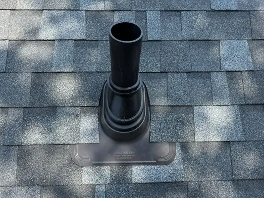 Pinecreek Contracting Company Logo