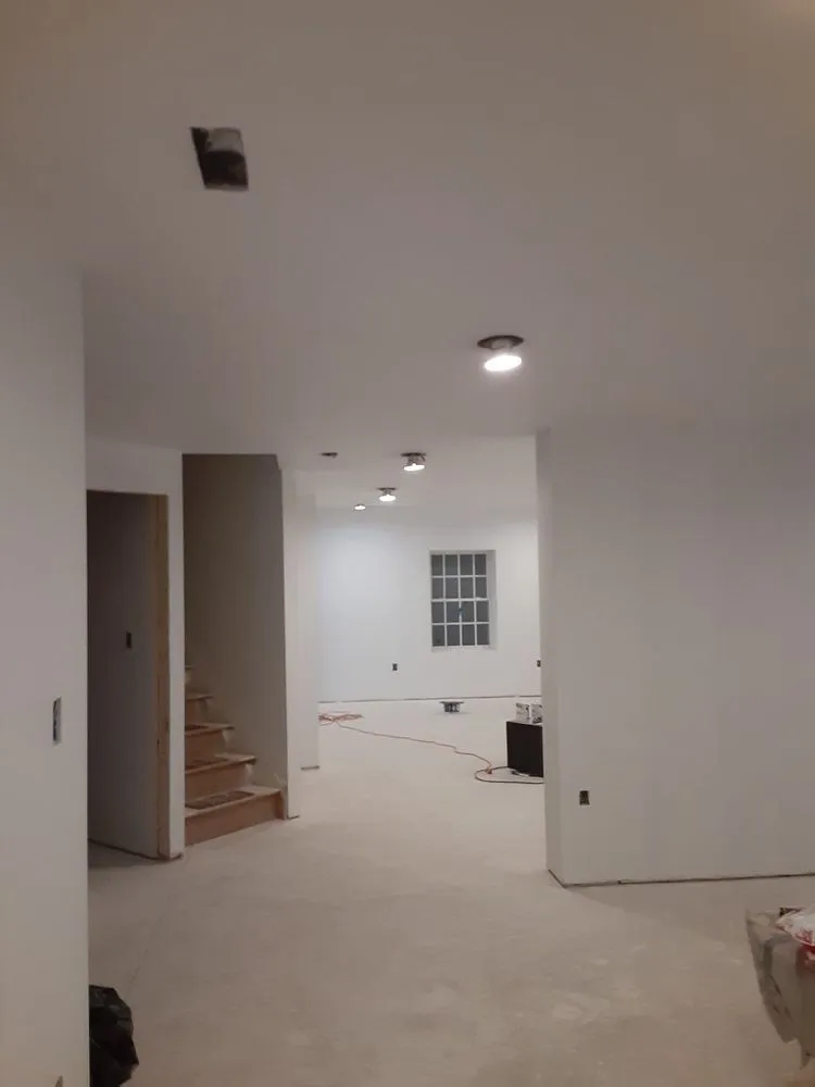 Slide of Pineda Remodeling Service