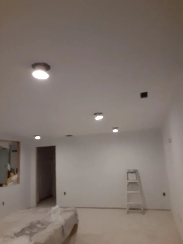 Slide of Pineda Remodeling Service