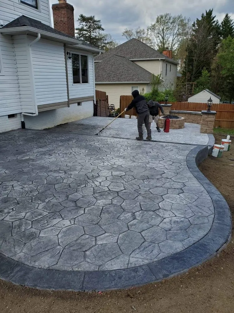 Slide of Pineda Remodeling Service