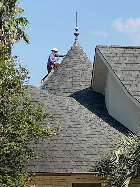 Slide of Pinedas Roofing