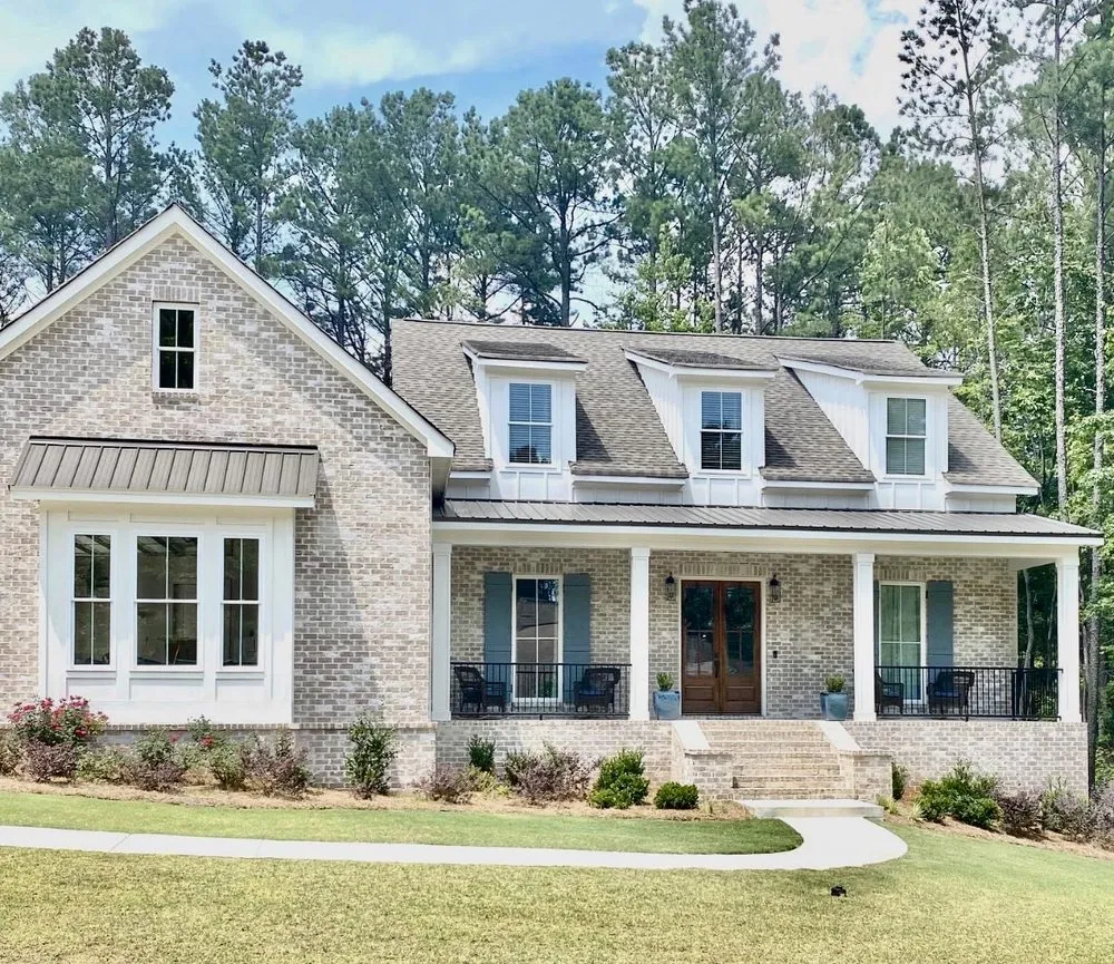 Slide of Pinewood Construction Group