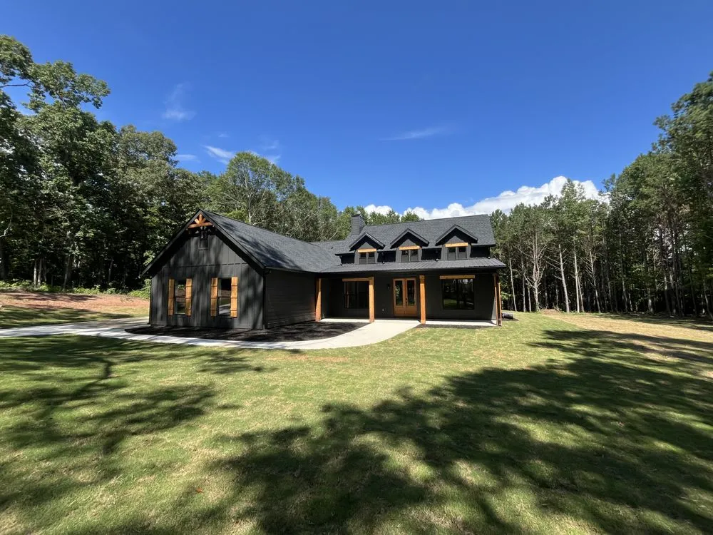 Slide of Pinewood Construction Group