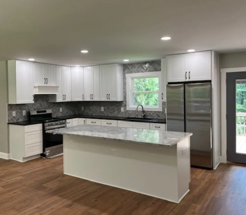 Slide of Pinewood Construction Group