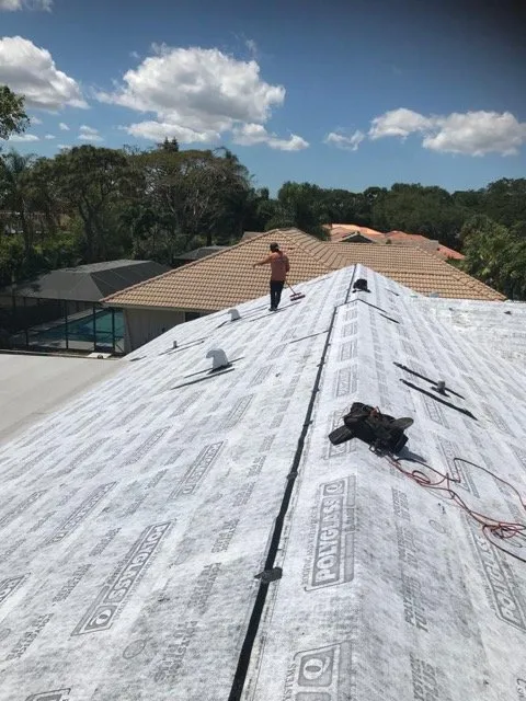 Slide of Pinewood Construction