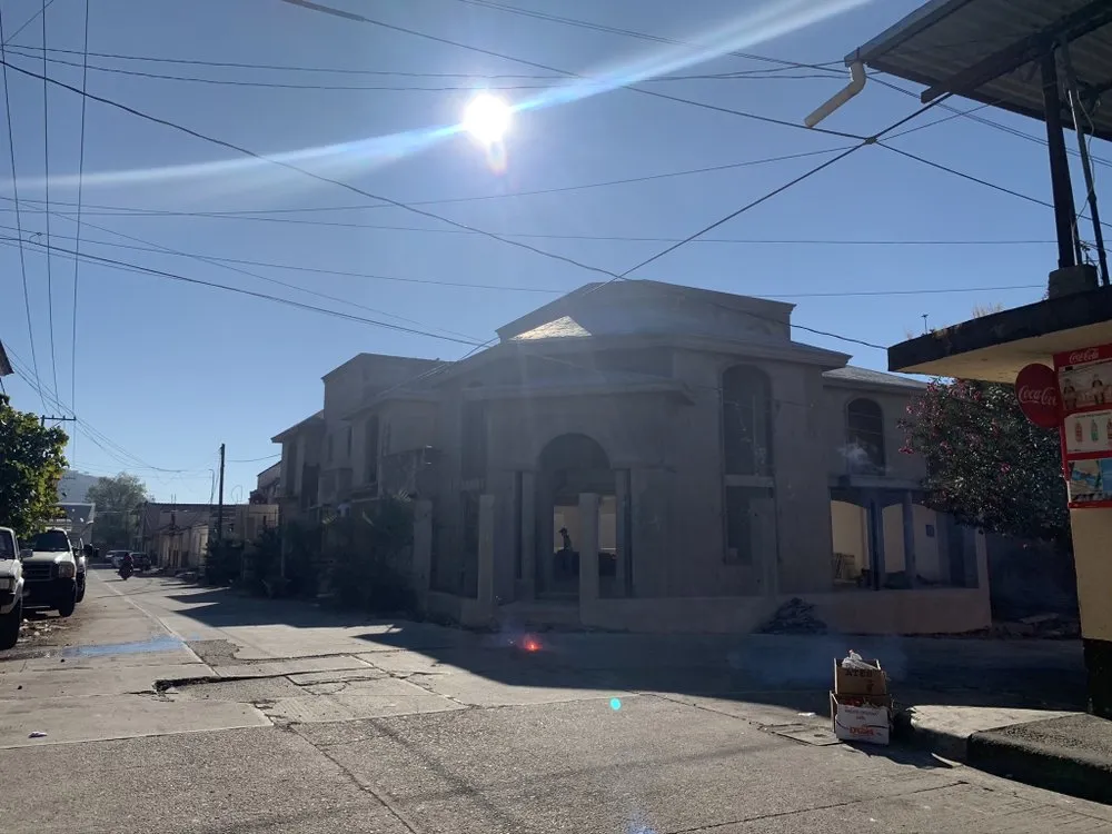 Slide of Pinnacle Construction Group