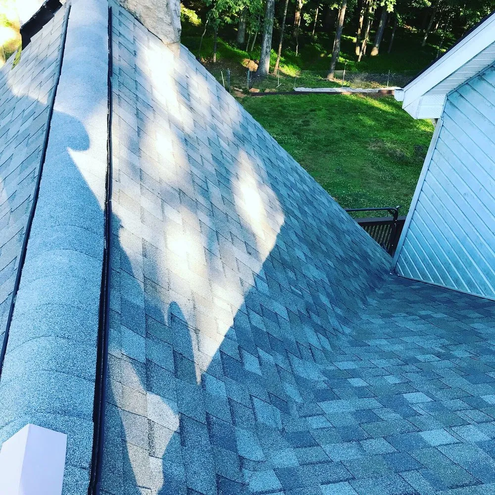 Slide of Pinnacle Construction