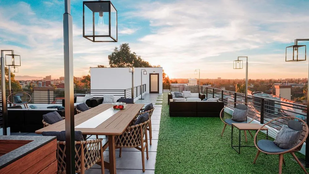 Slide of Pinnacle Design and Build