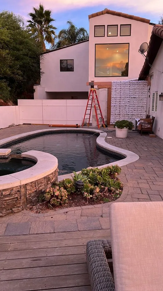 Slide of Pinnacle Design and Build