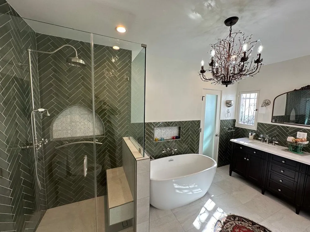 Slide of Pinnacle Design and Build