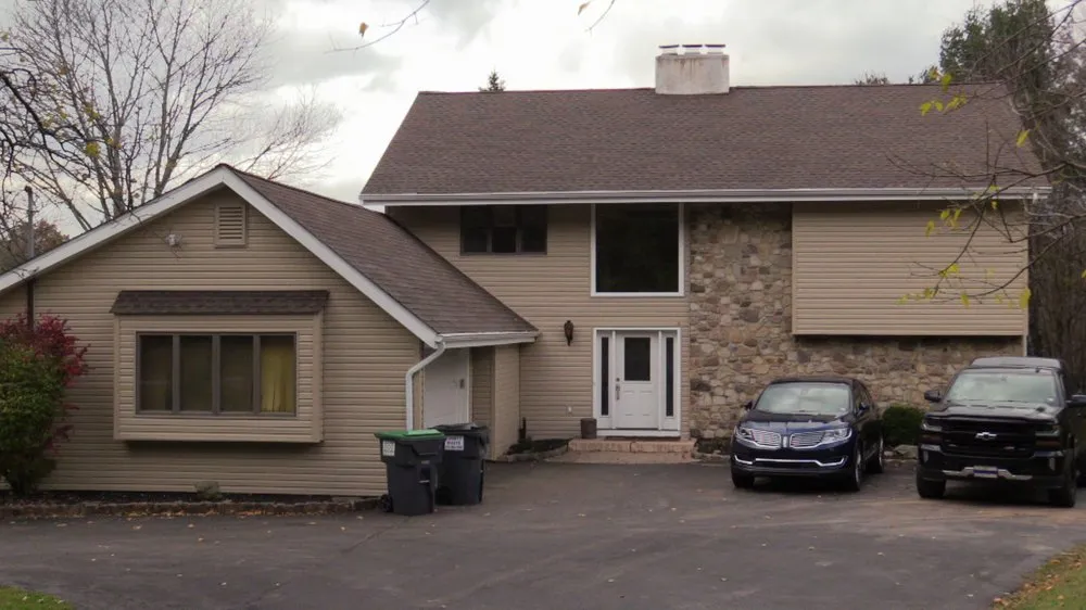 Slide of Pinnacle Exteriors