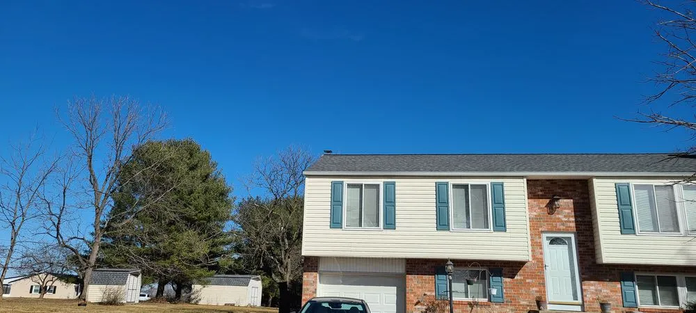 Slide of Pinnacle General Contracting