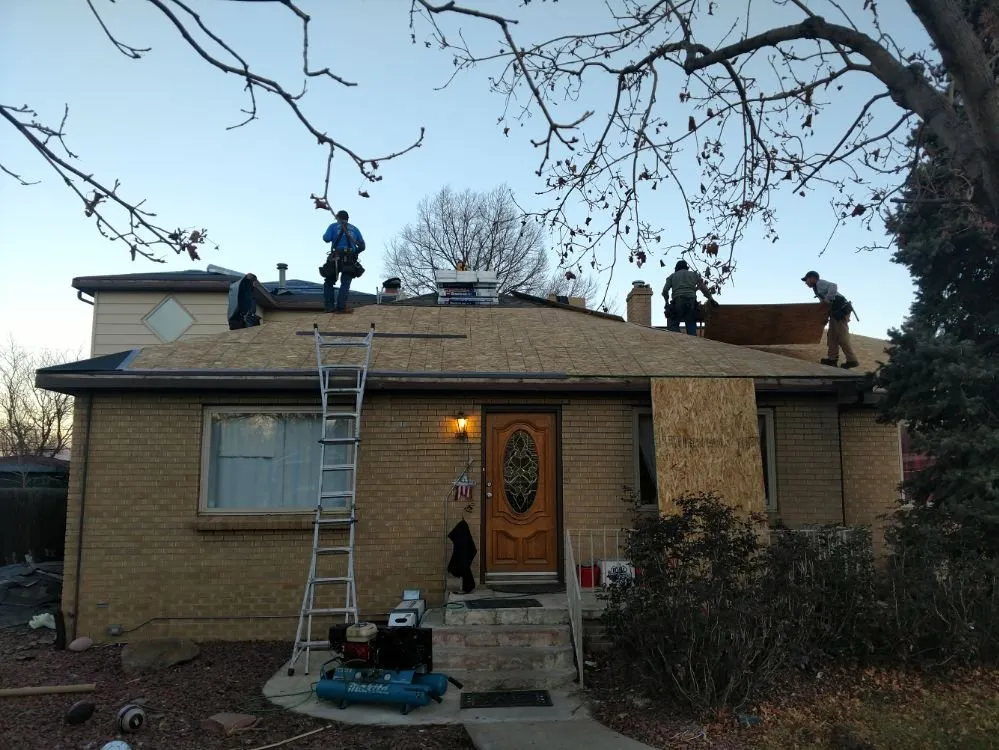 Slide of Pinnacle Home Exteriors