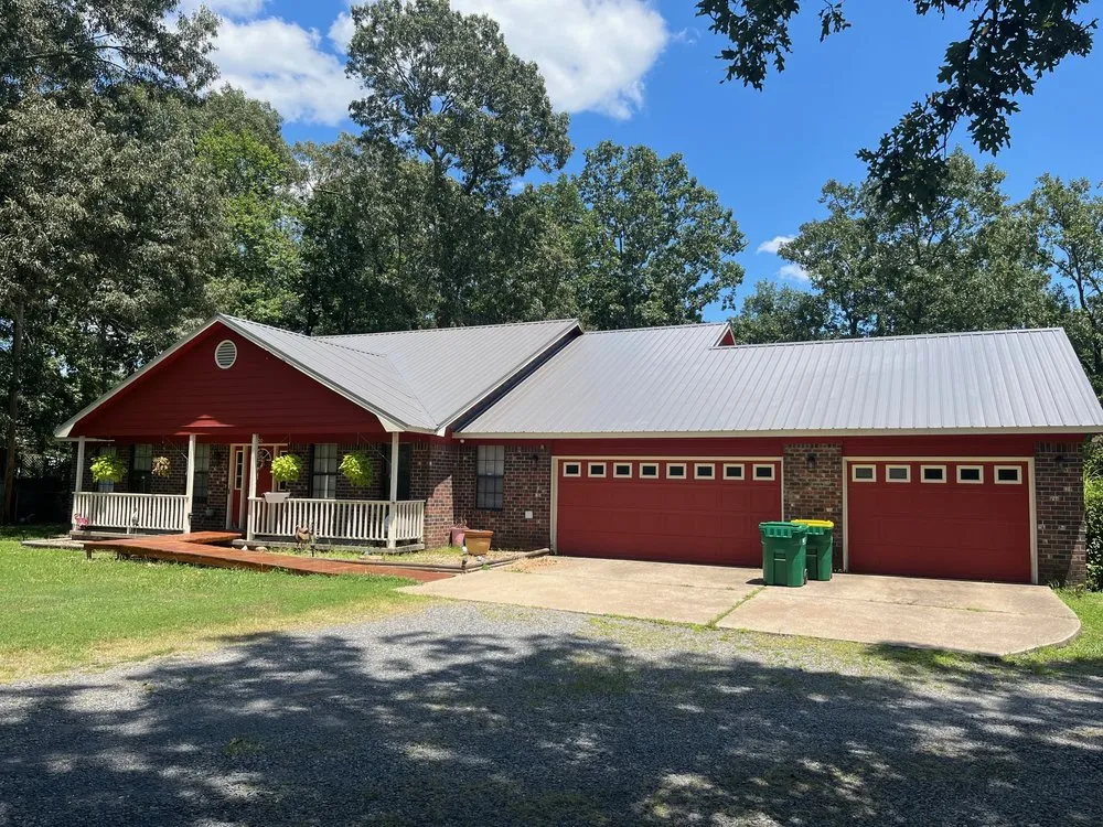 Slide of Pinnacle Point Roofing