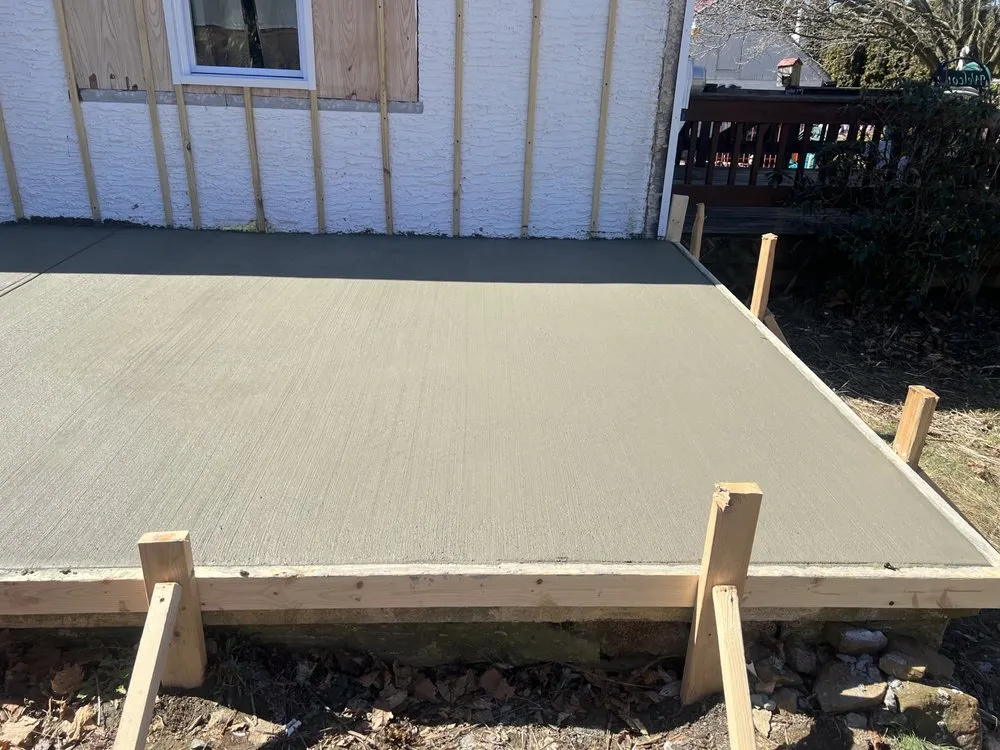 Slide of Pinnacle Pro Builders