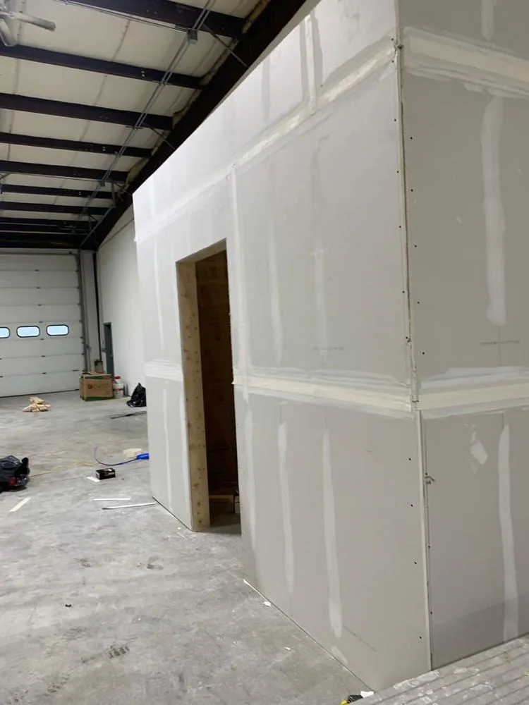 Slide of Pinnacle Pro Builders