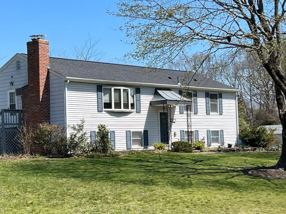 Slide of Pinnacle Roofing & Skylights