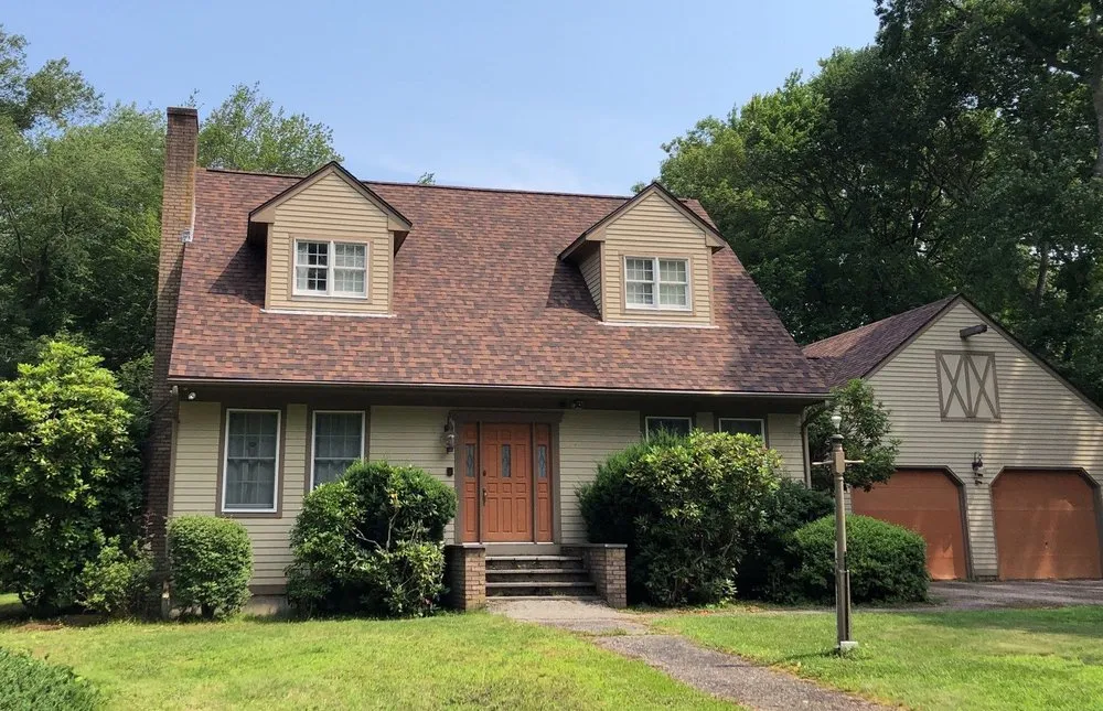 Slide of Pinnacle Roofing & Skylights