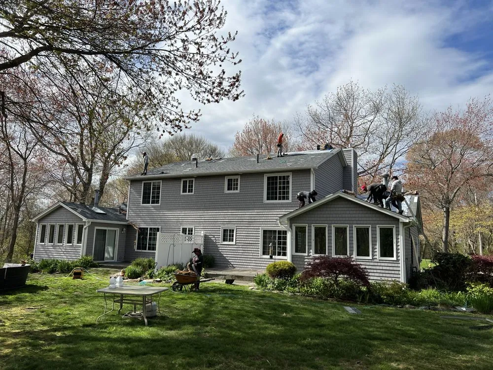 Slide of Pinnacle Roofing & Skylights