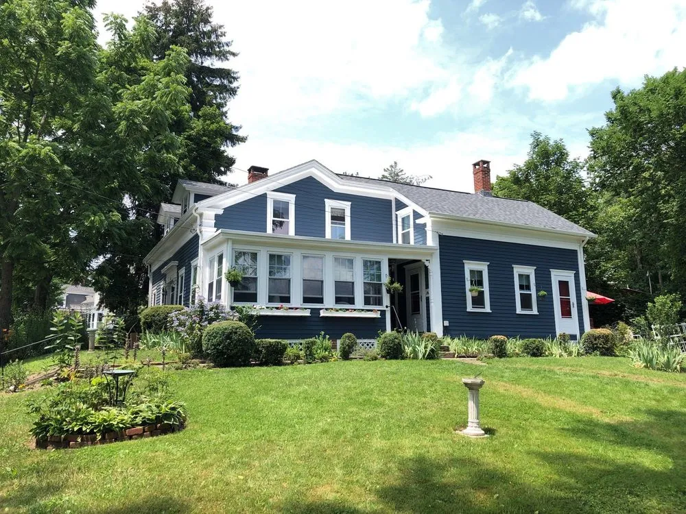 Slide of Pinnacle Roofing