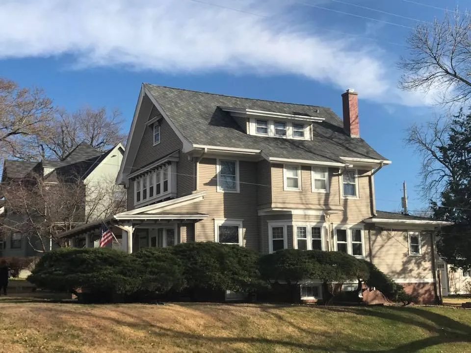 Slide of Pinnacle Roofing