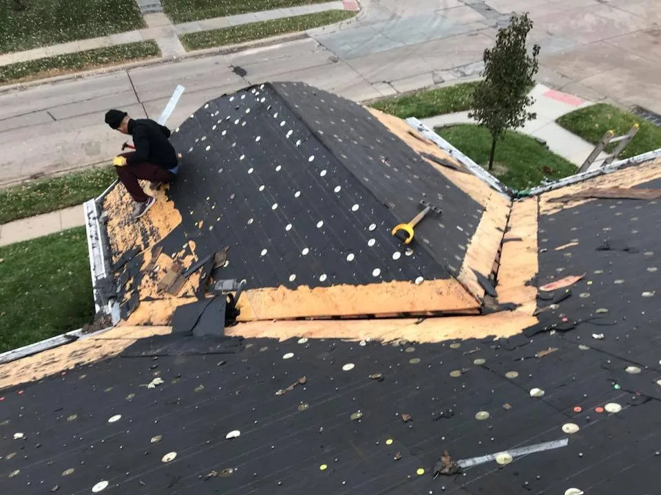 Slide of Pinnacle Roofing