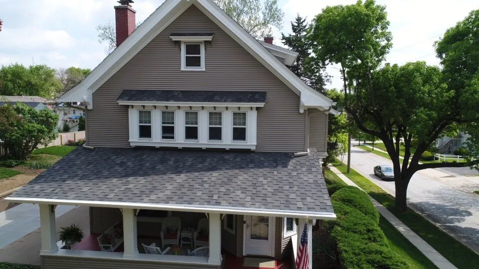 Slide of Pinnacle Roofing