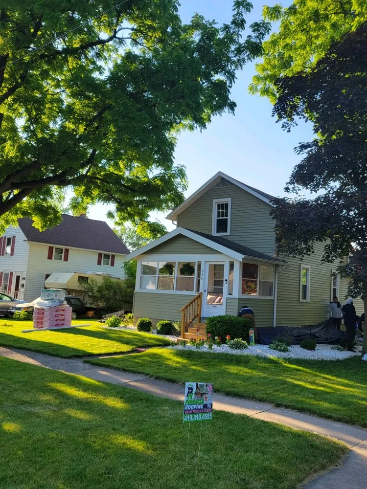 Slide of Pinnacle Roofing