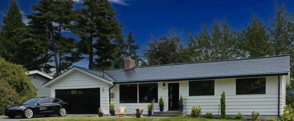 Slide of Pinnacle Roofing Professionals