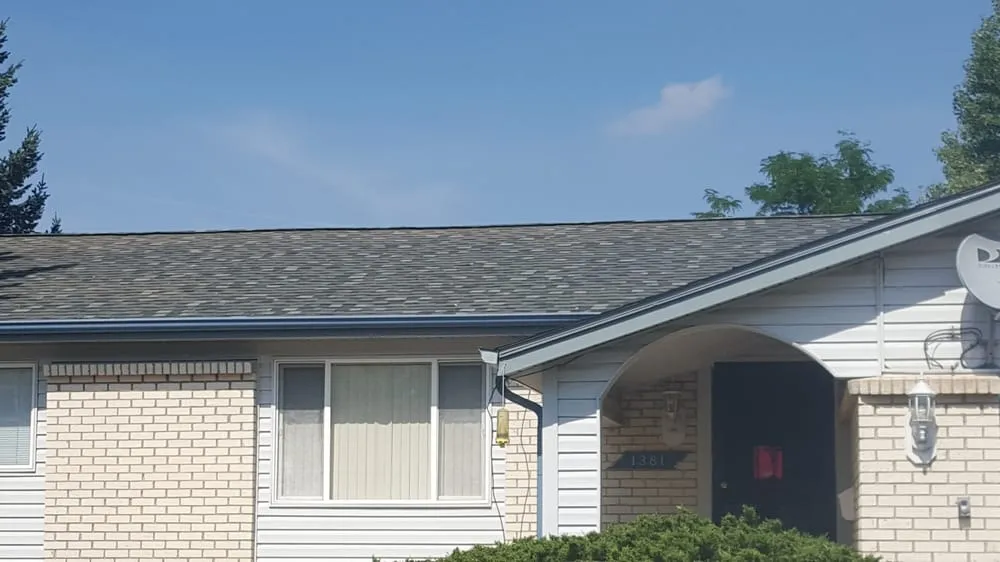 Slide of Pinnacle Roofing Solutions