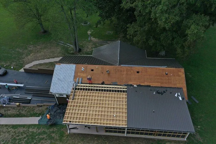 Professional flat roof repair in Old Hickory, TN - Pinnacle Roofs Plus