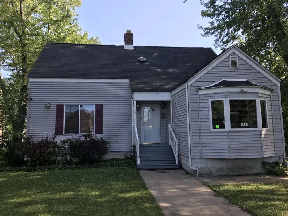 Slide of Pioneer Remodeling Group