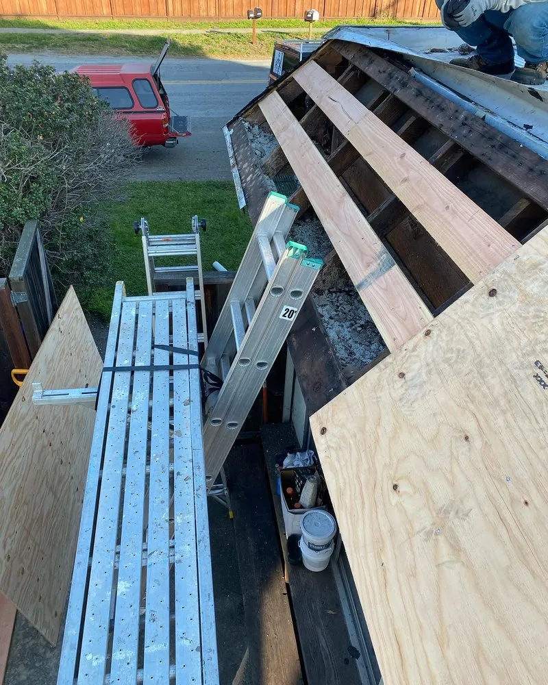 Slide of Pio’s  Roofing                