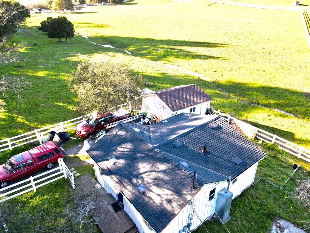 Slide of Pio’s  Roofing                