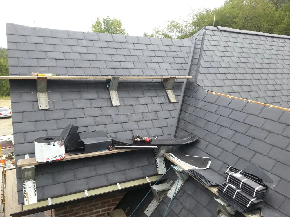 Professional shingle roofing service in Ellsworth, PA - Pistilli Construction