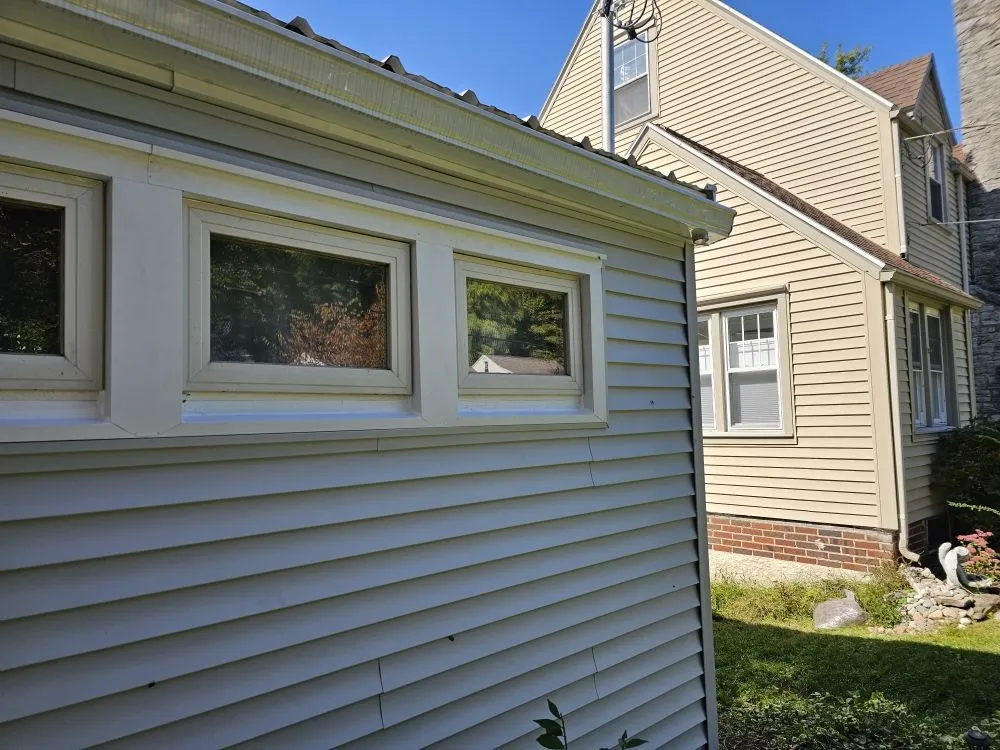 Slide of Pittsleys Restorations