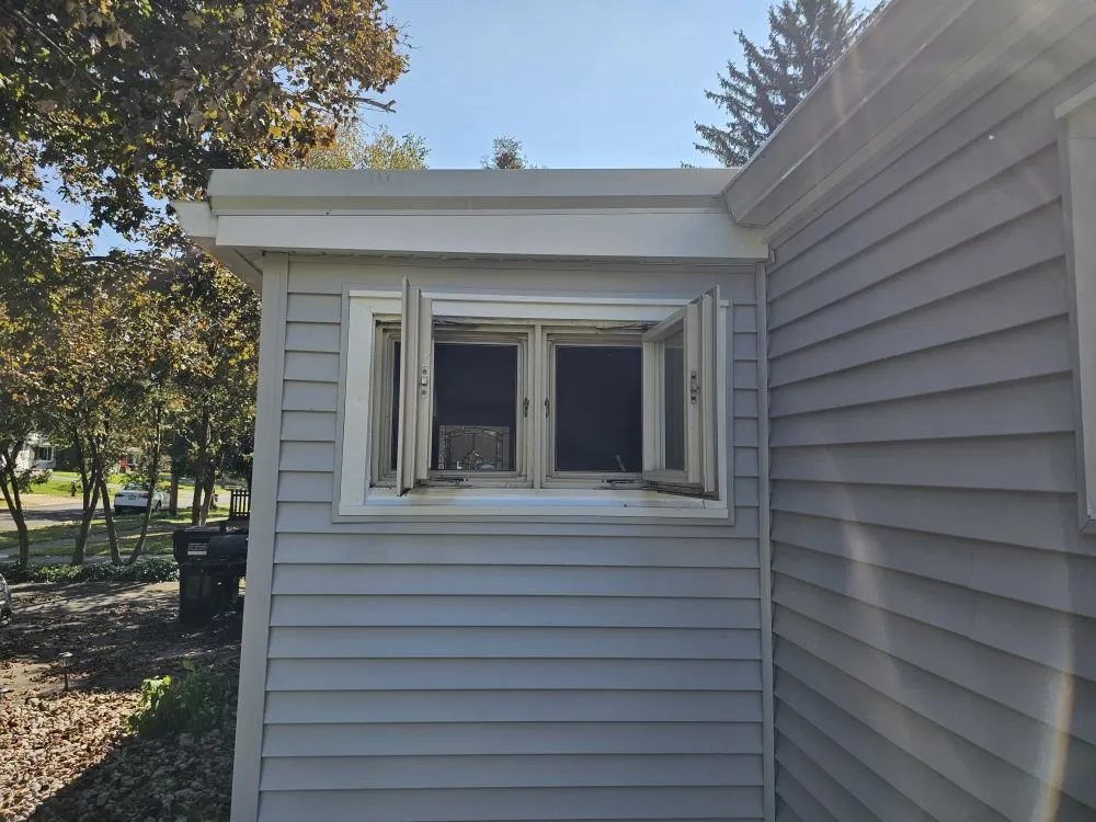 Slide of Pittsleys Restorations