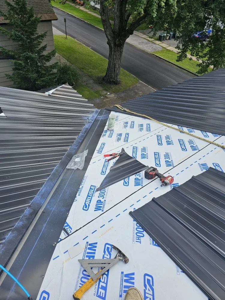 Slide of Pittsleys Restorations