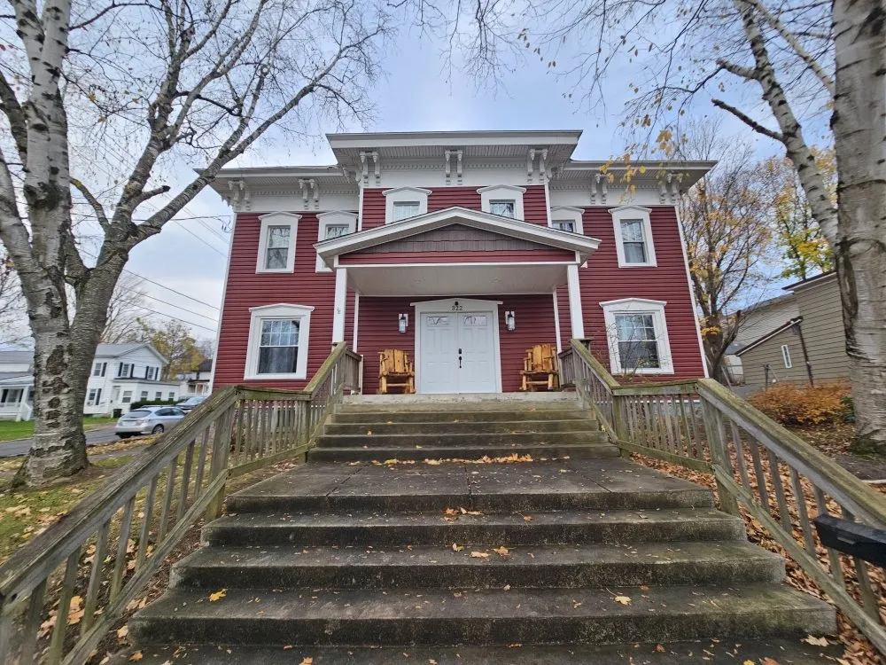 Slide of Pittsleys Restorations