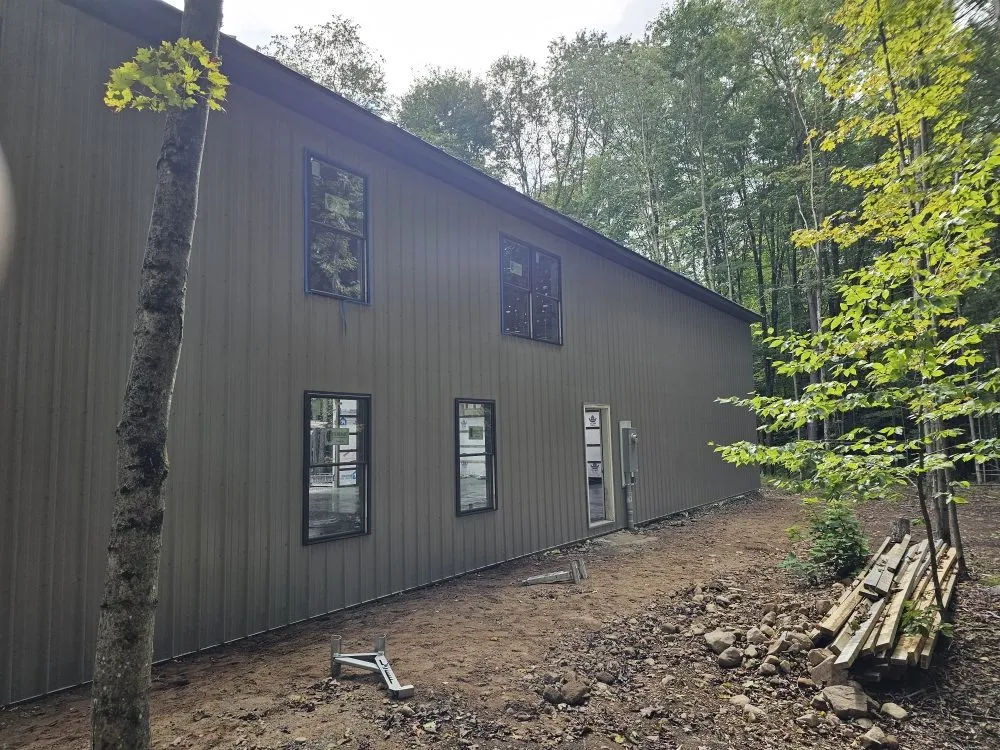 Slide of Pittsleys Restorations