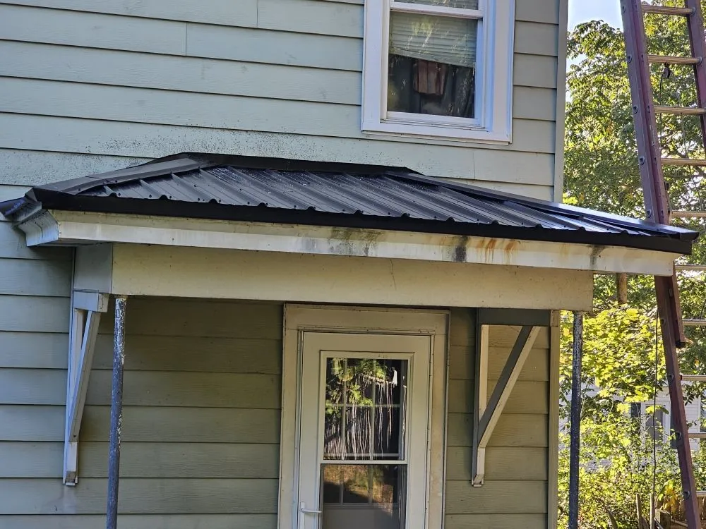 Slide of Pittsleys Restorations