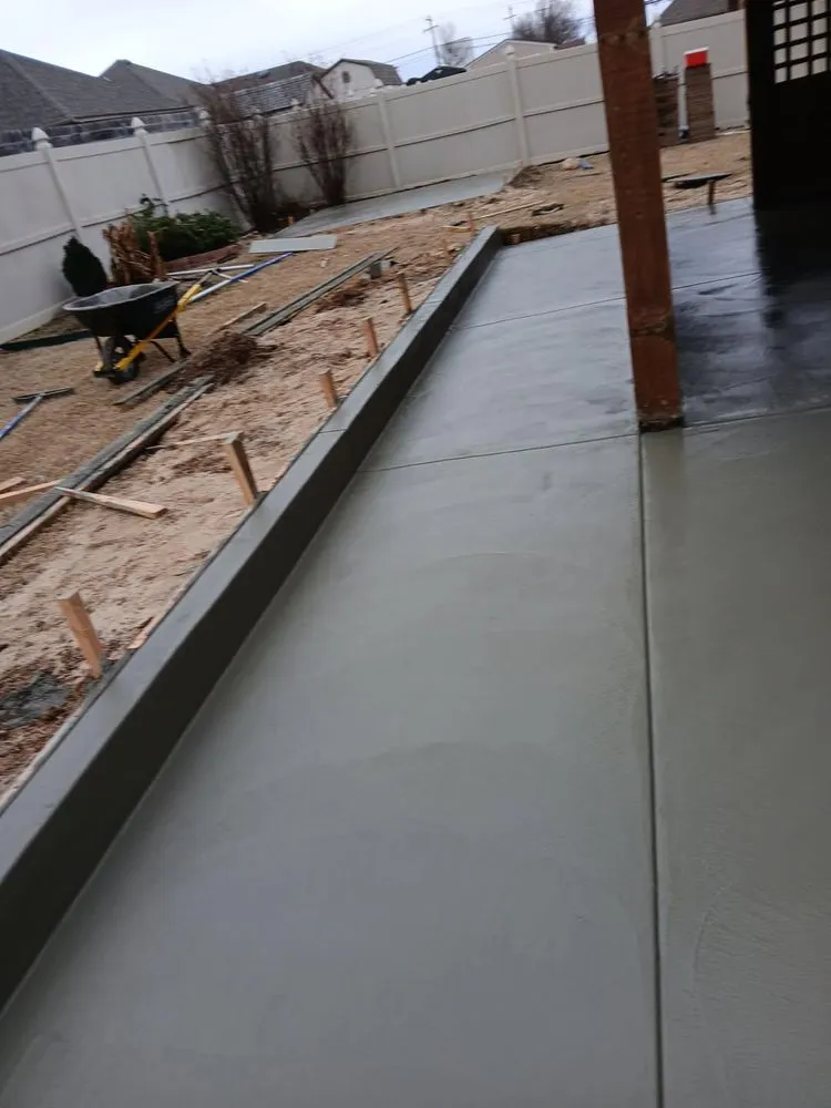 Slide of Pizano Construction And More Roofing