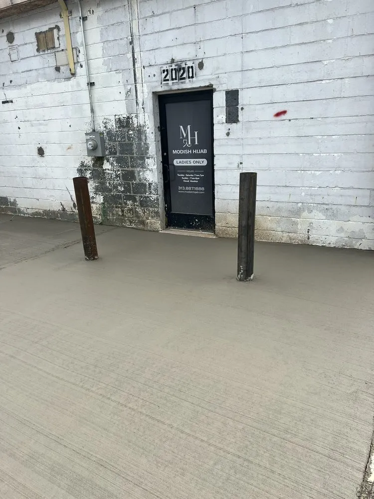 Slide of PJ Construction