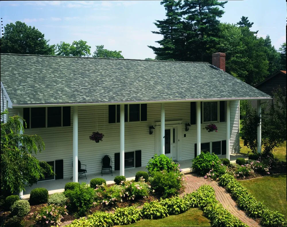 Licensed roof leak repair in Hollywood, MD - PJ Selby Construction