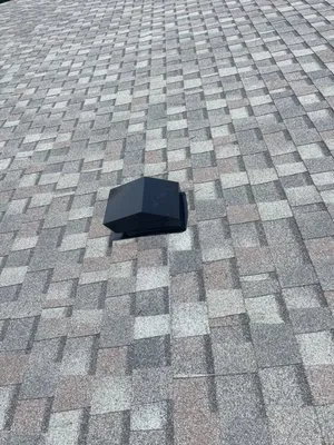 PJ's Roofing Inc Logo