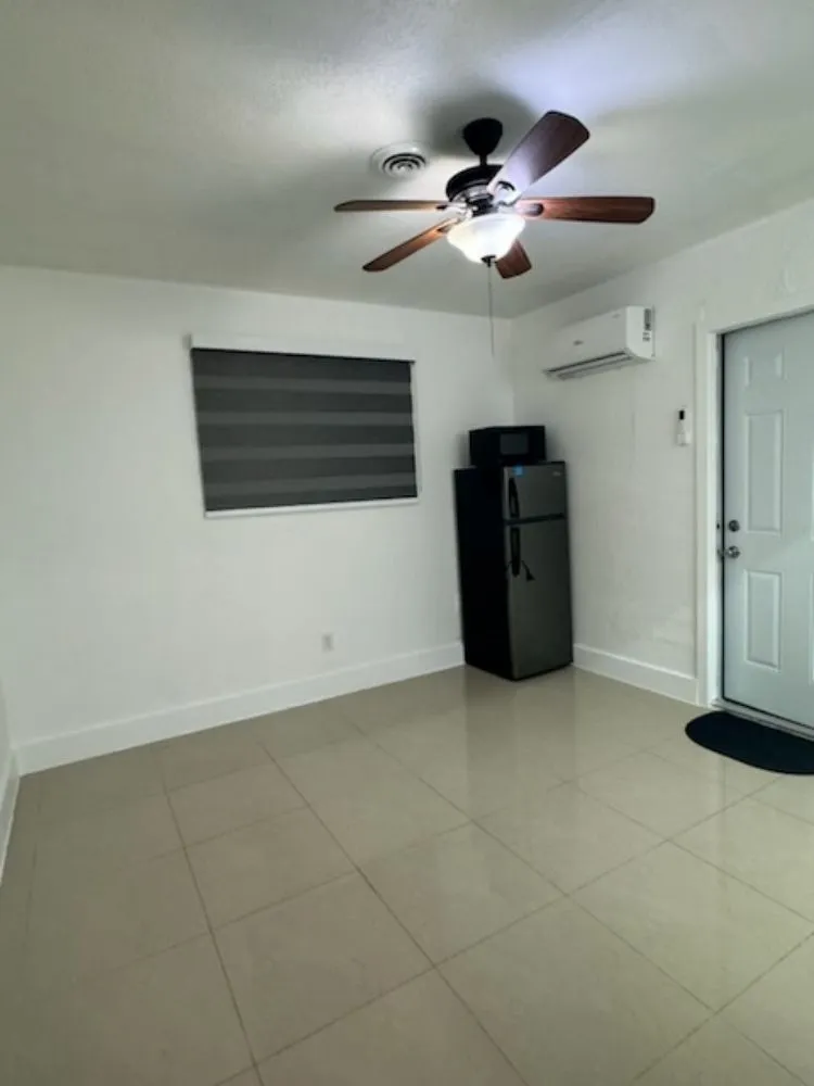 Slide of Placetas Painters